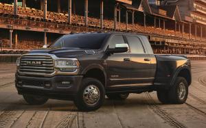 Ram 3500 Limited Kentucky Derby Mega Cab Dually (D2) '2019